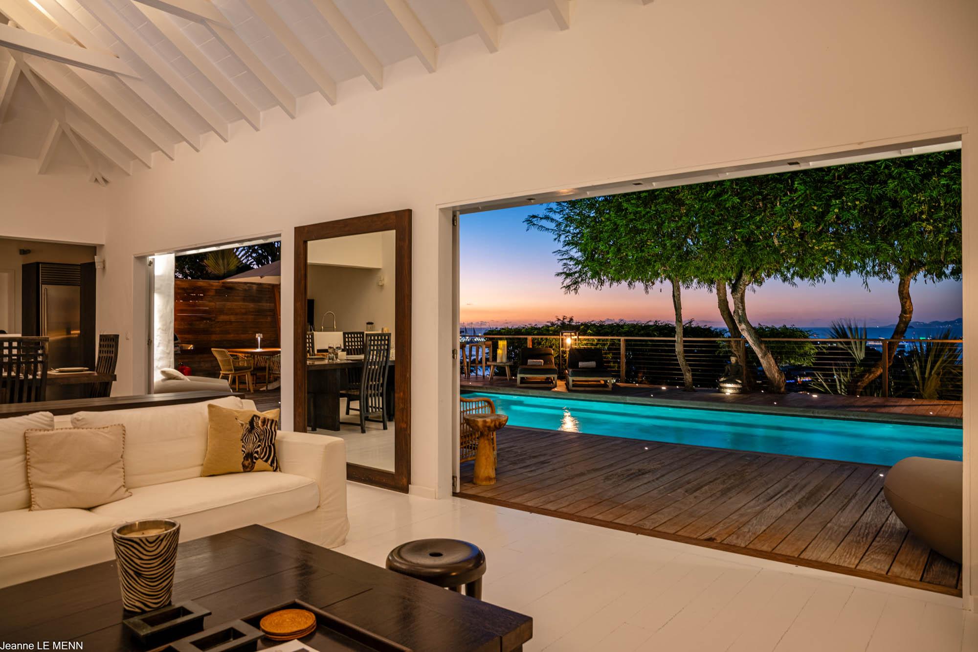 Hotel vs. Villa Rental in St. Barts: Where to Stay for the Perfect Vacation?